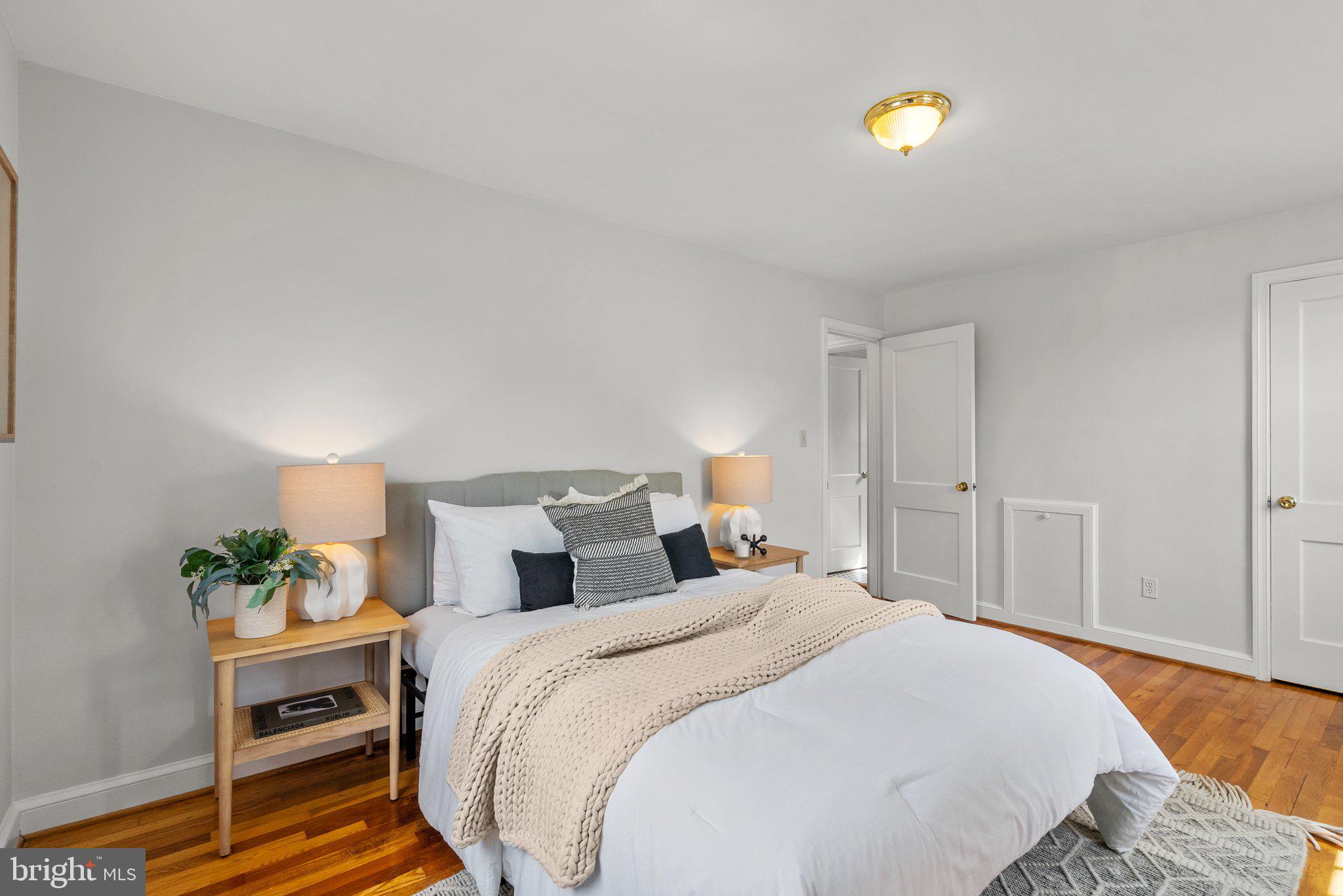 SUNSET TERRACE - Residential