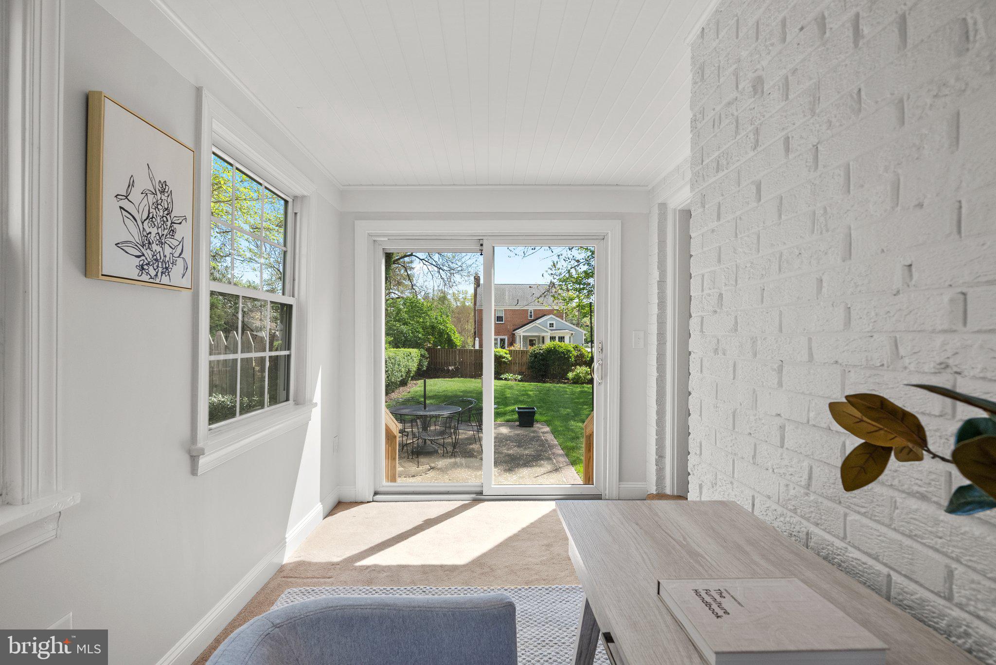 SUNSET TERRACE - Residential