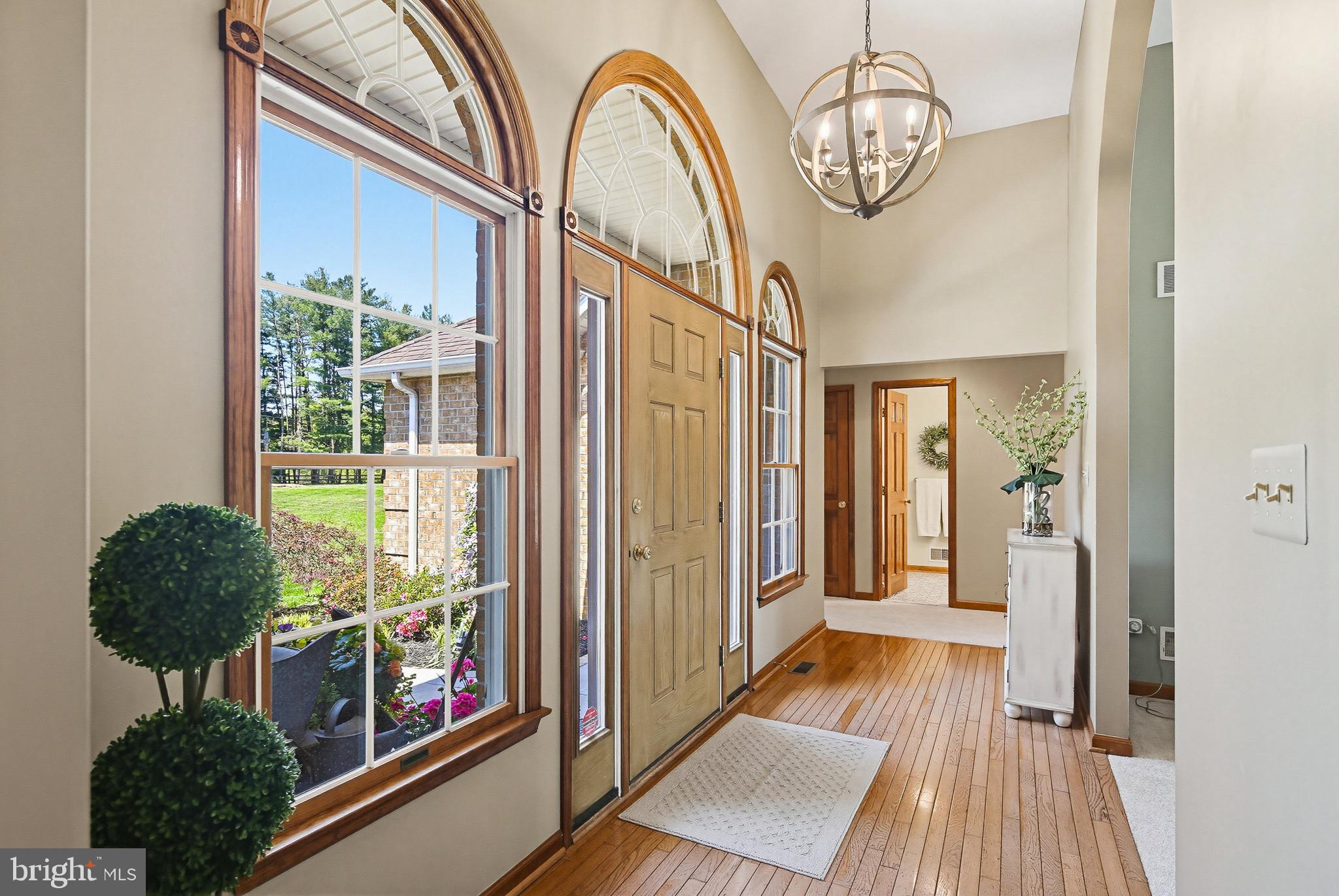 EMERALD VALLEY - Residential
