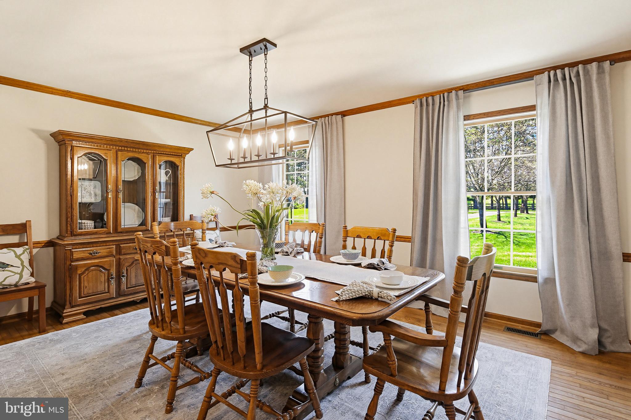 EMERALD VALLEY - Residential