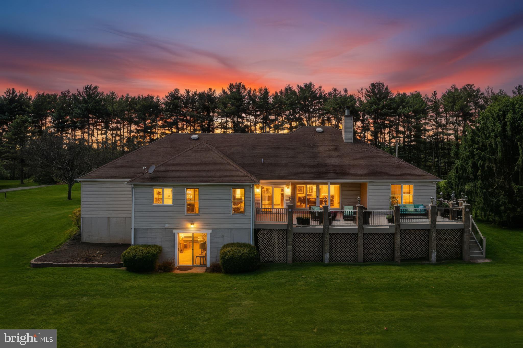 EMERALD VALLEY - Residential
