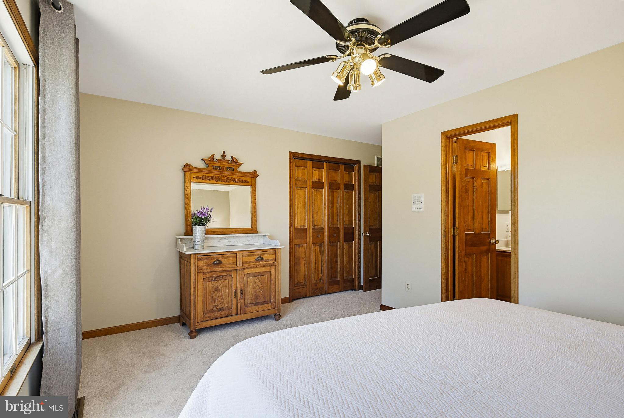 EMERALD VALLEY - Residential
