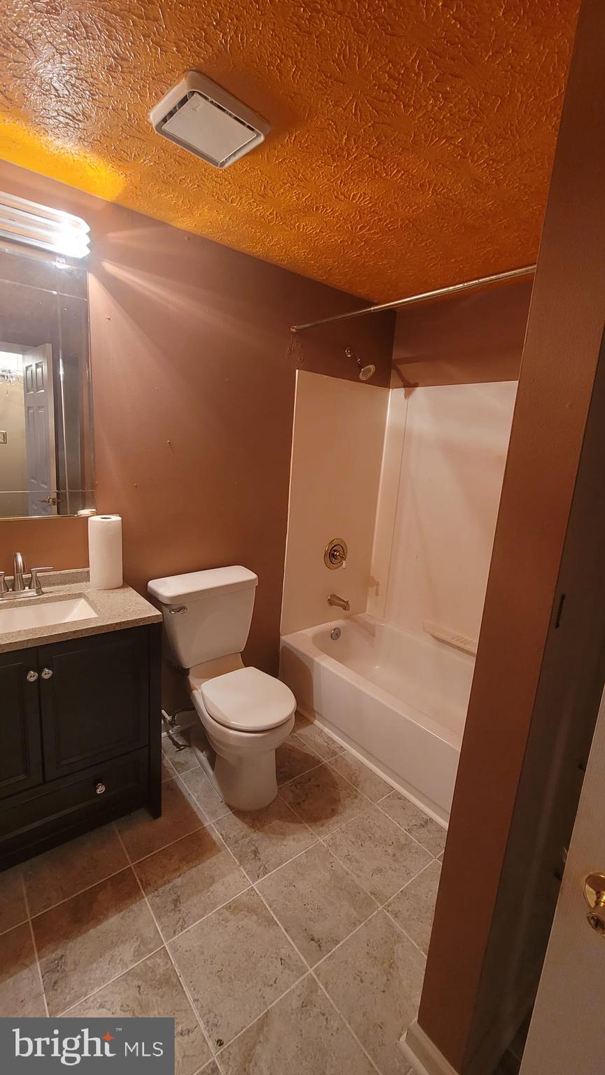 SHERMANS HILL - Residential