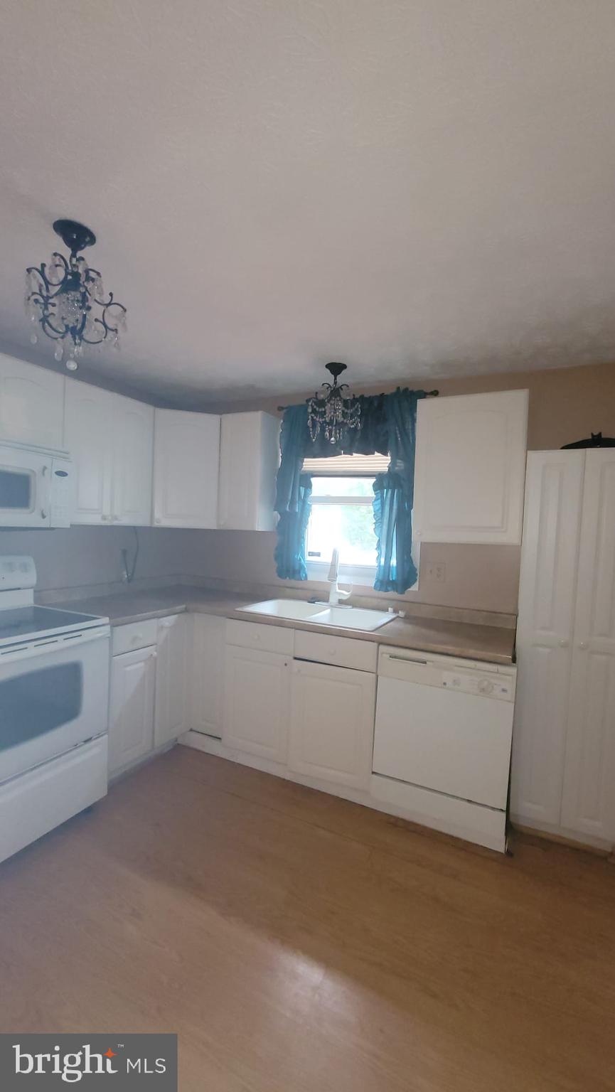 SHERMANS HILL - Residential