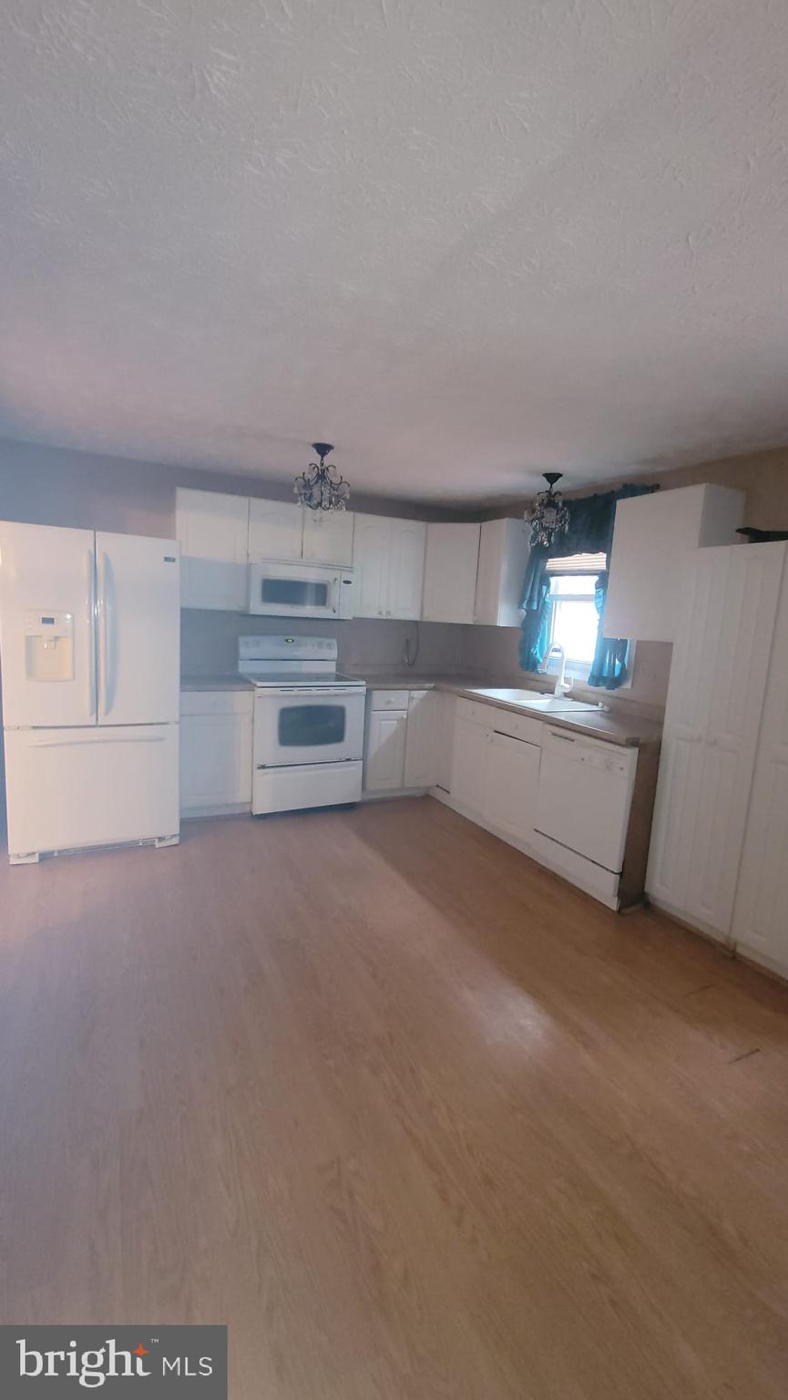 SHERMANS HILL - Residential