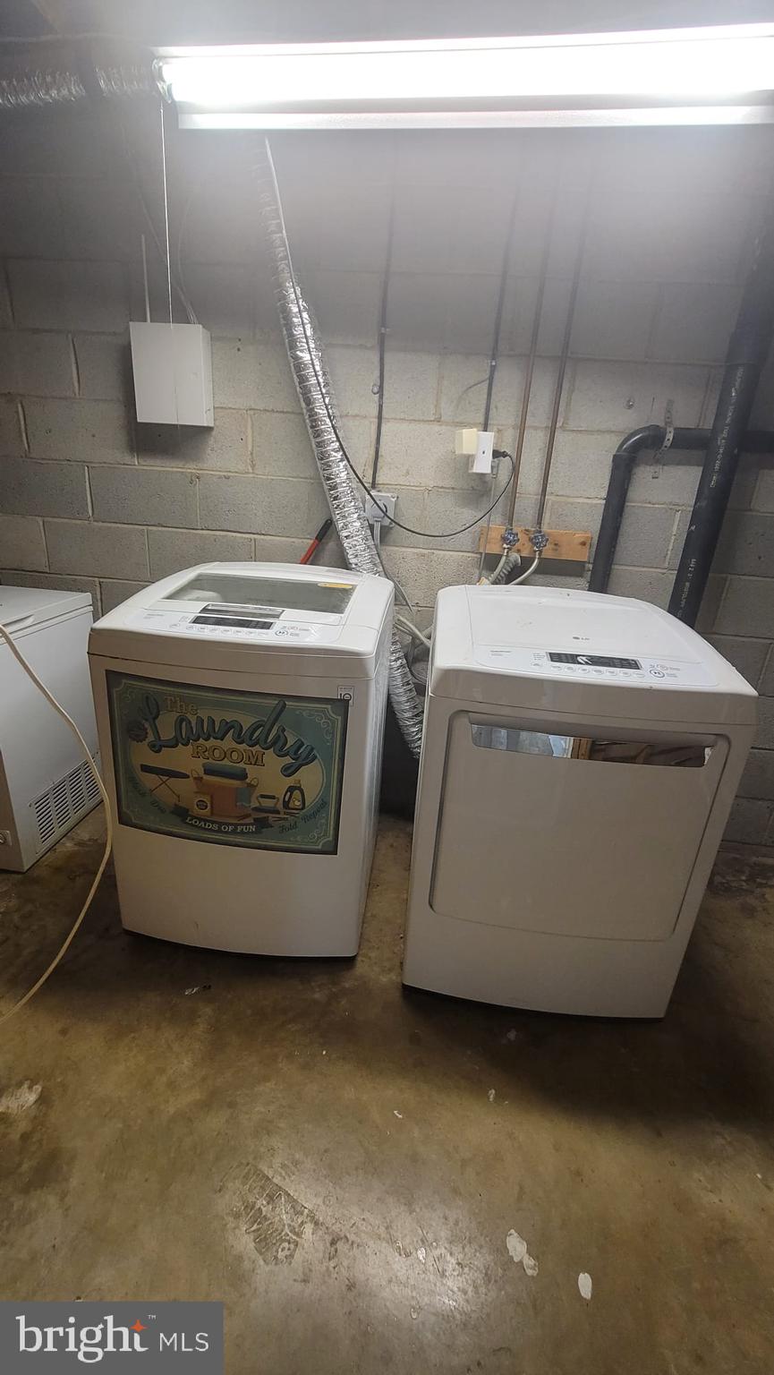 SHERMANS HILL - Residential