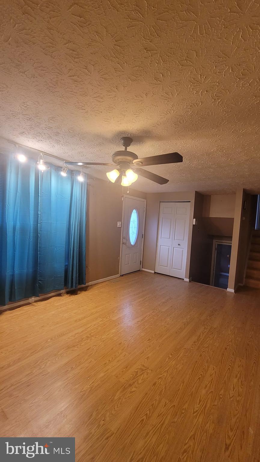 SHERMANS HILL - Residential