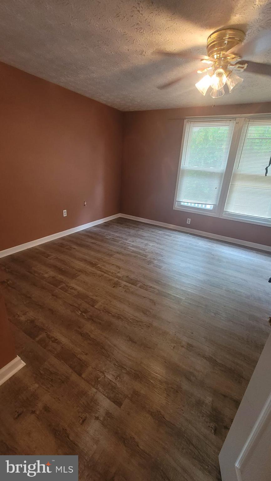 SHERMANS HILL - Residential