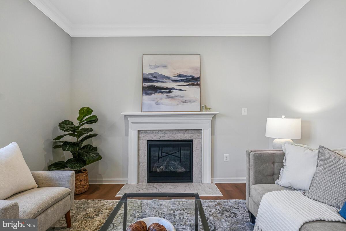 CAMP SPRINGS - Residential