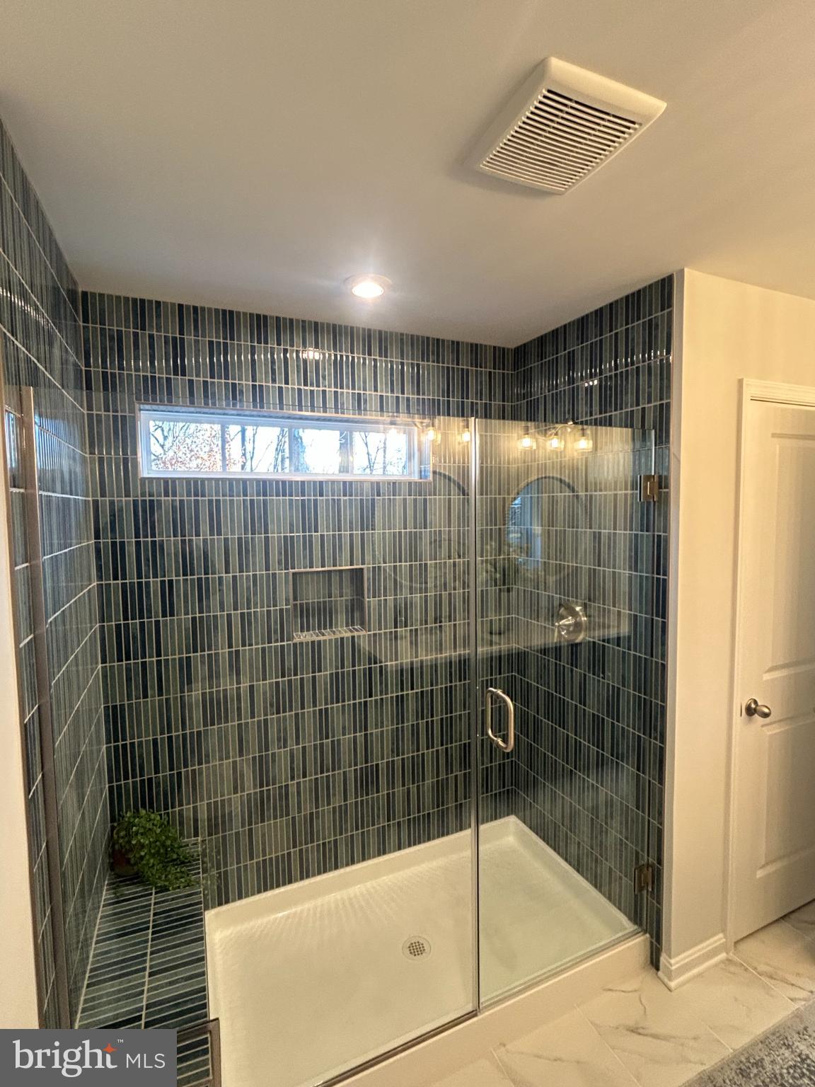 CAMP SPRINGS - Residential