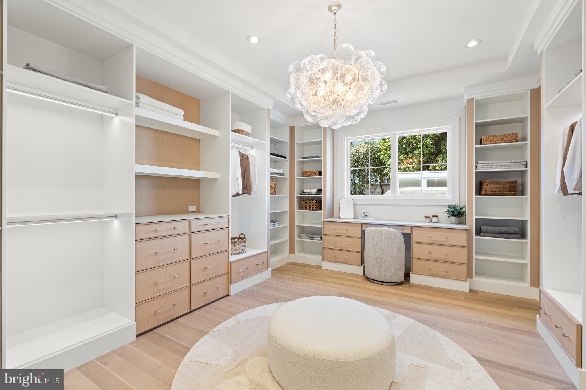 WESLEY HEIGHTS - Residential