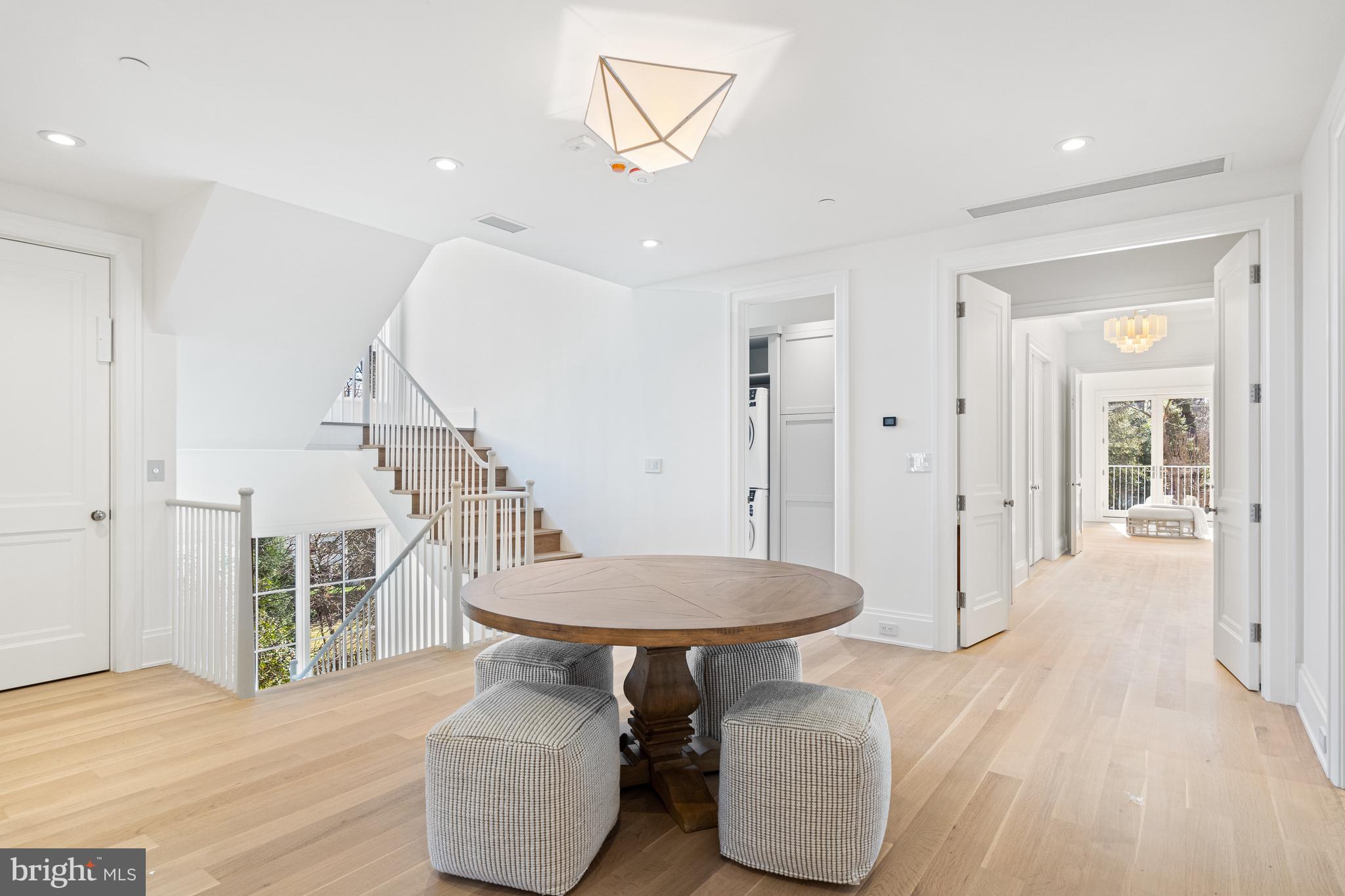 WESLEY HEIGHTS - Residential