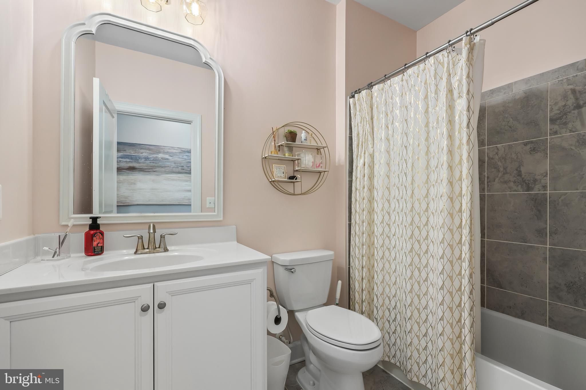 KINCORA - Residential