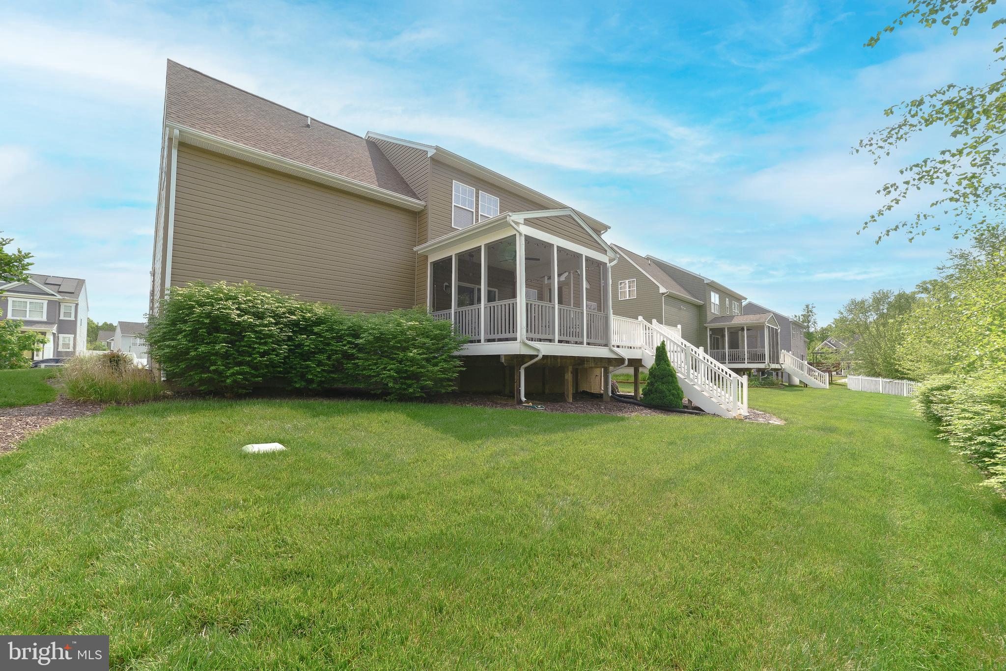 ELIZABETH HILLS - Residential