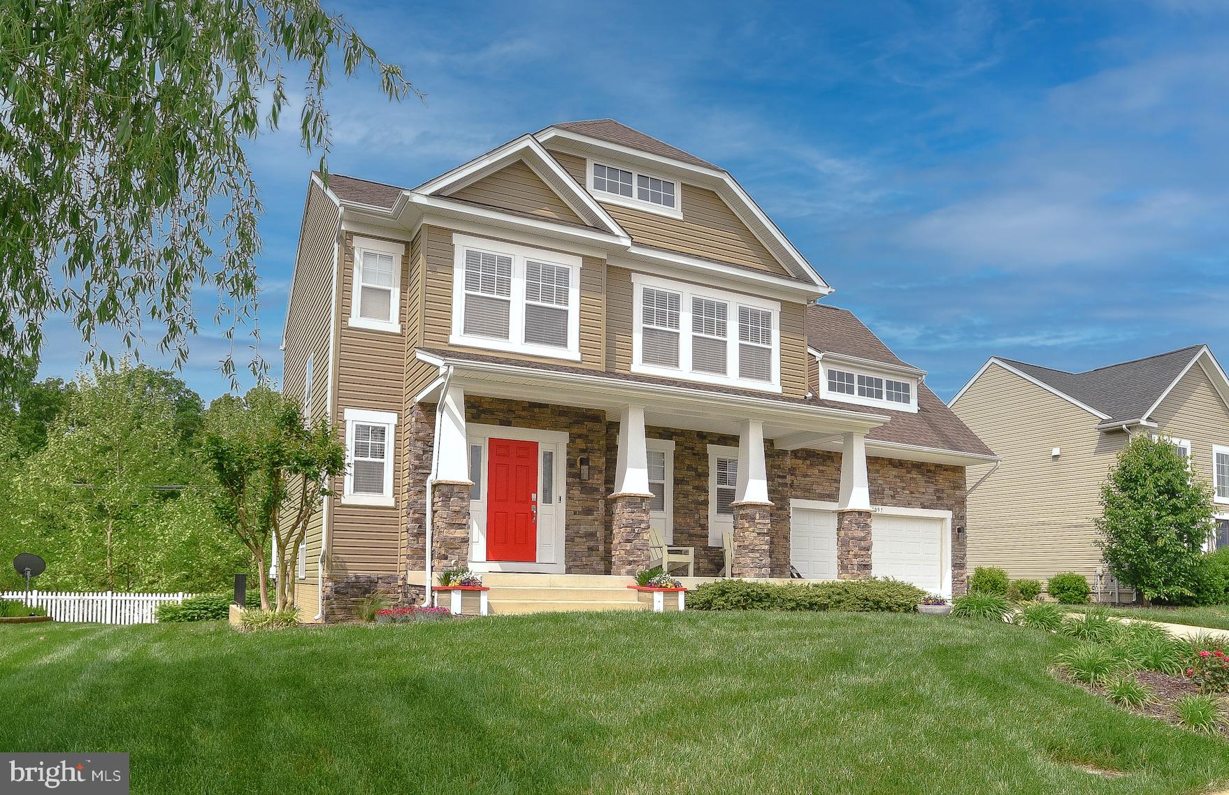 ELIZABETH HILLS - Residential