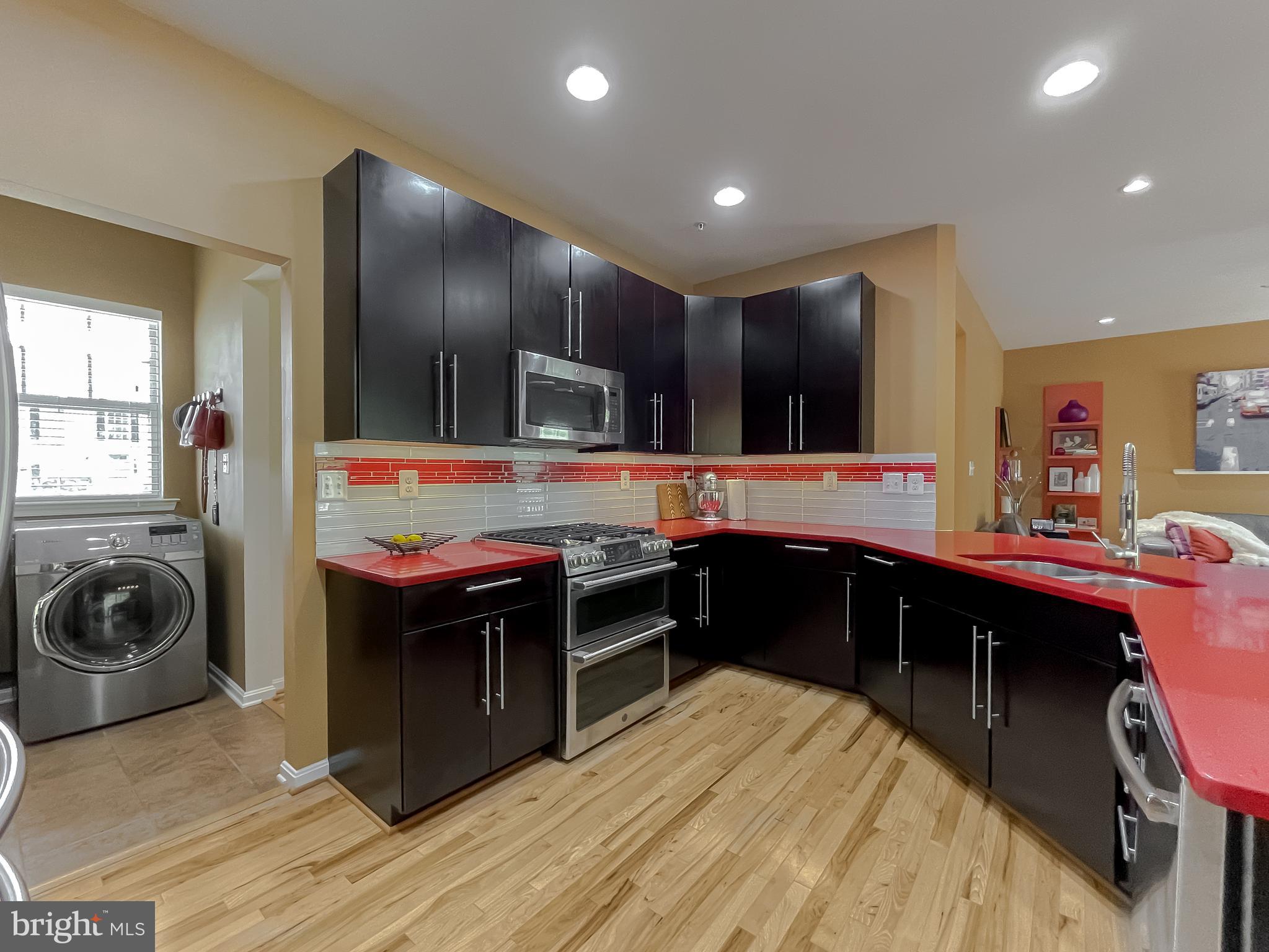 ELIZABETH HILLS - Residential