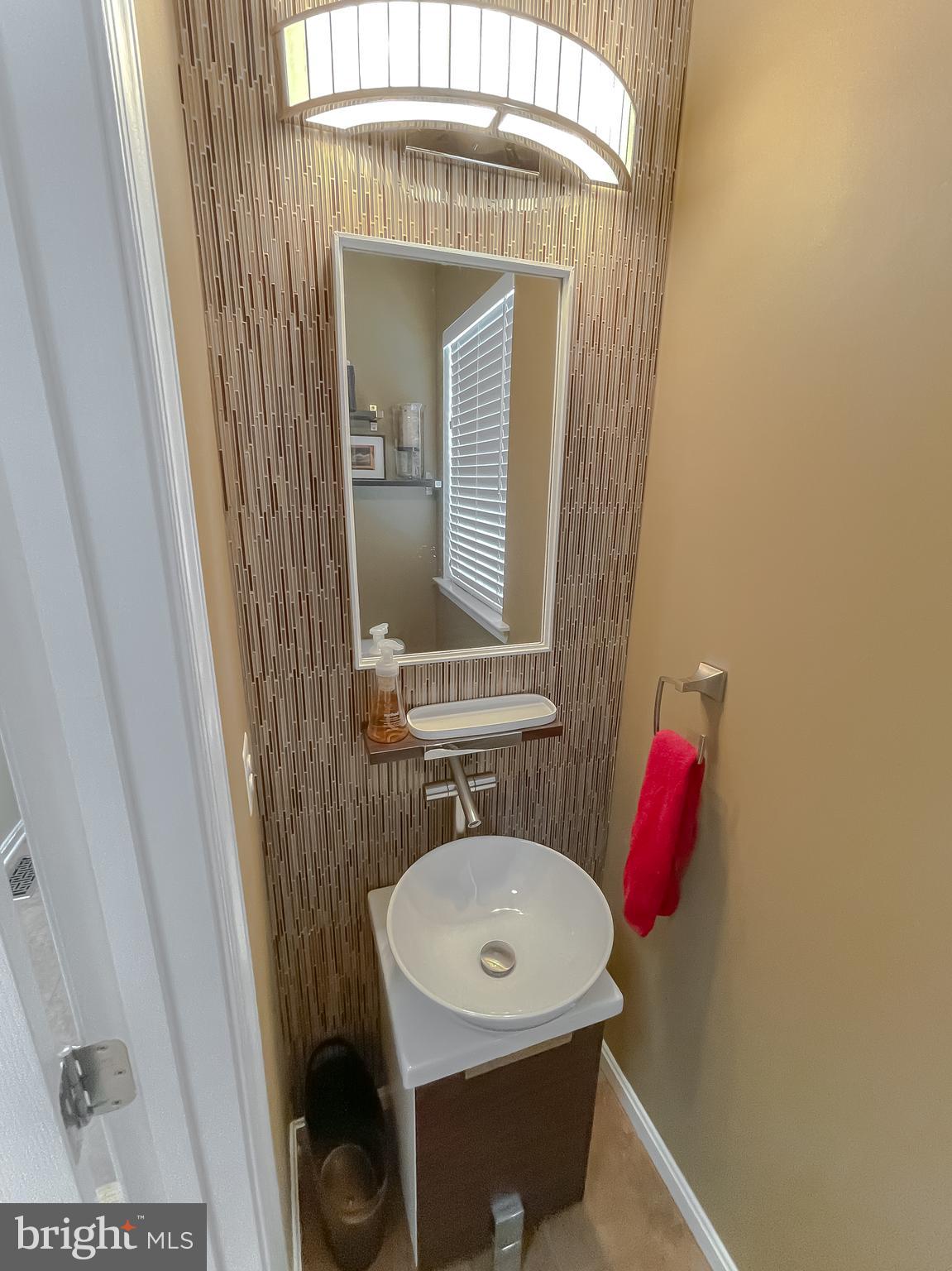 ELIZABETH HILLS - Residential