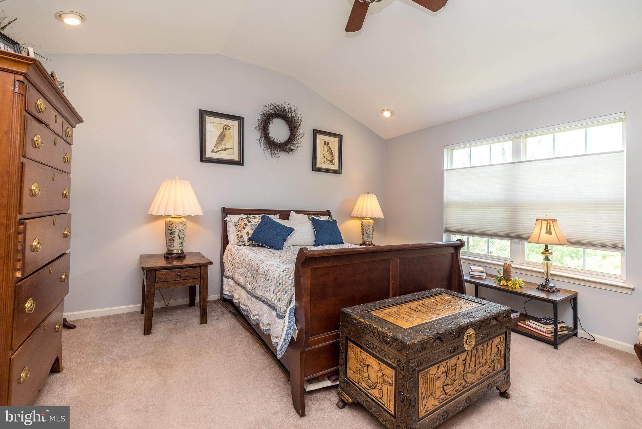 BELCOURT MANOR - Residential