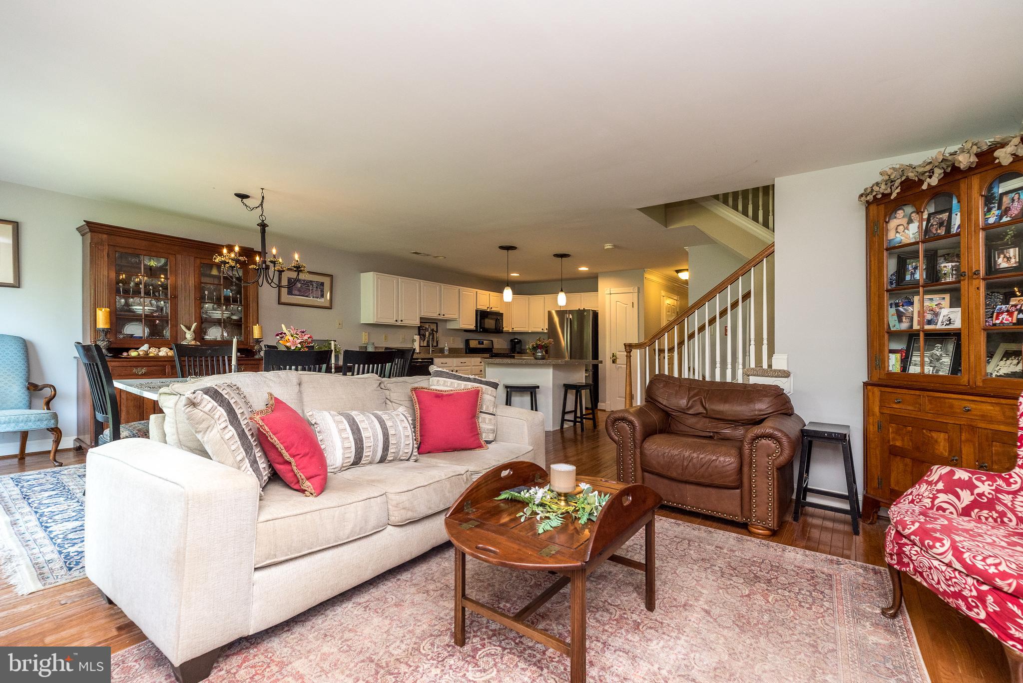 BELCOURT MANOR - Residential