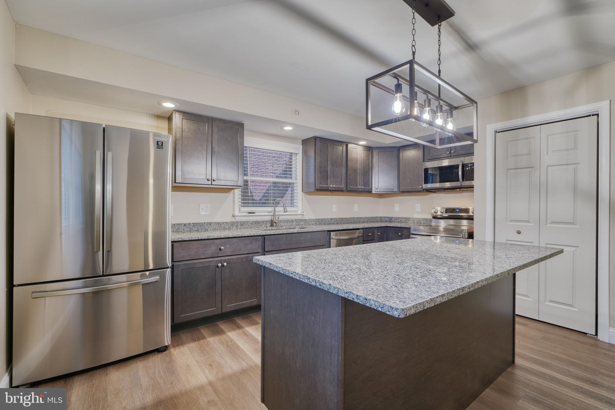 MERRITT HOMES - Residential Lease