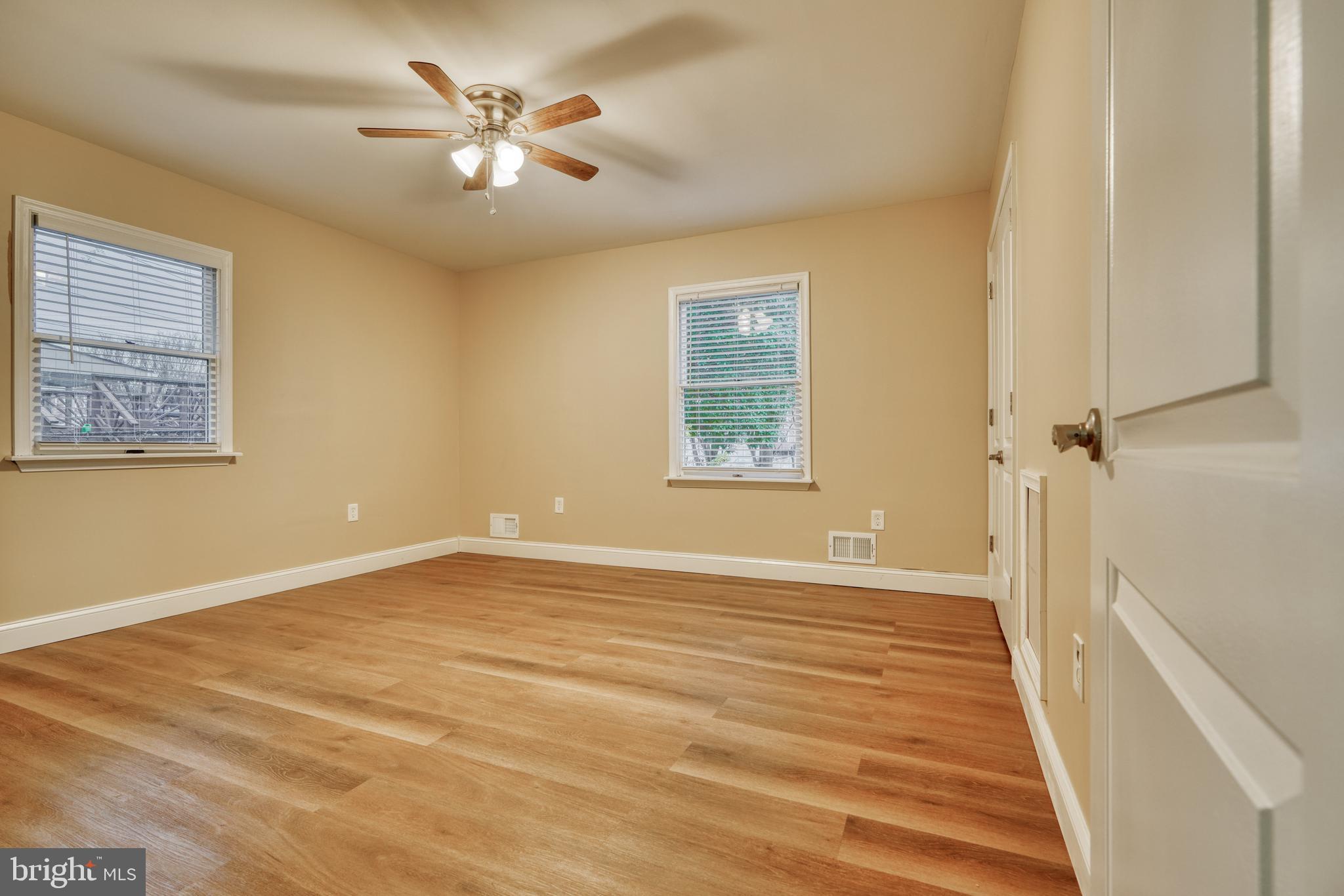 MERRITT HOMES - Residential Lease