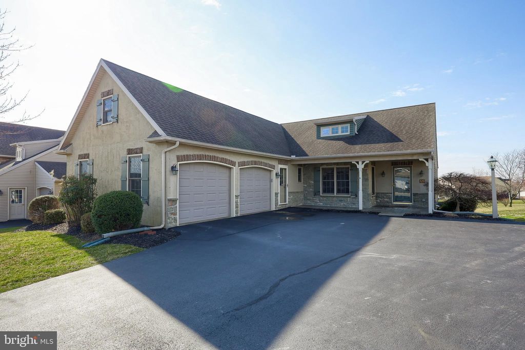 Photo of 529 Brookshire Avenue, Manheim, PA 17545 (MLS # PALA2047046)