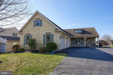 Photo of 529 Brookshire Avenue, Manheim, PA 17545 (MLS # PALA2047046)