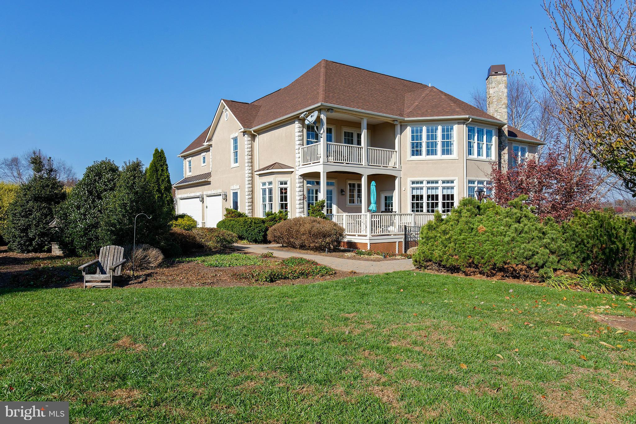 LEE'S CROSSING - Residential