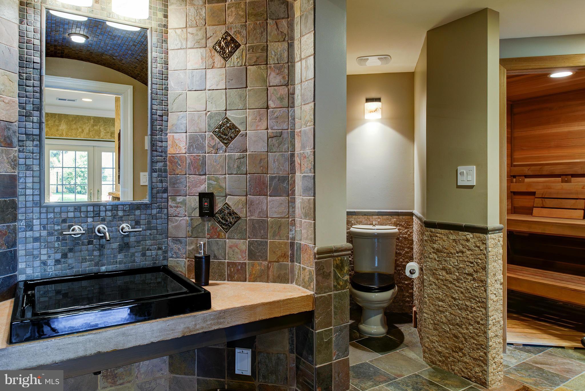 LEE'S CROSSING - Residential