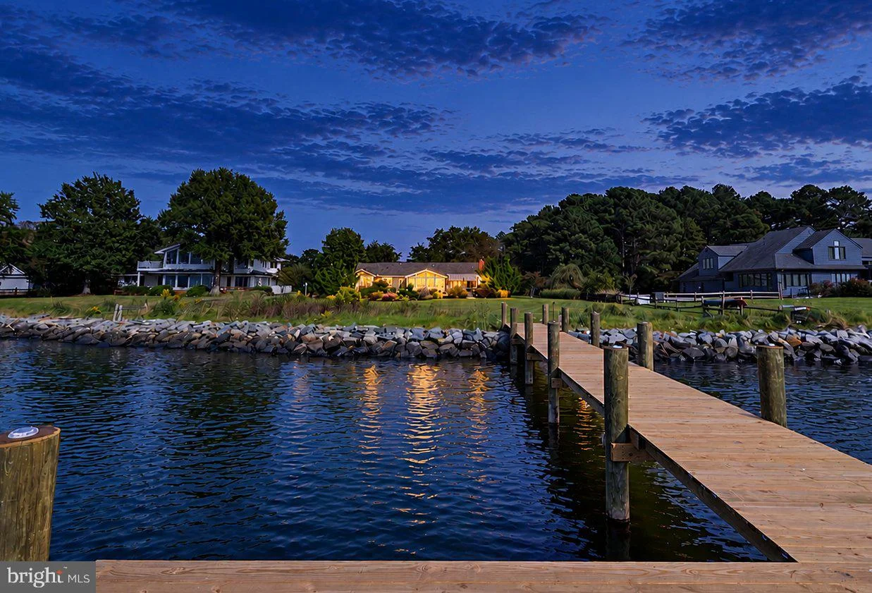 251 Prospect Bay Drive W
