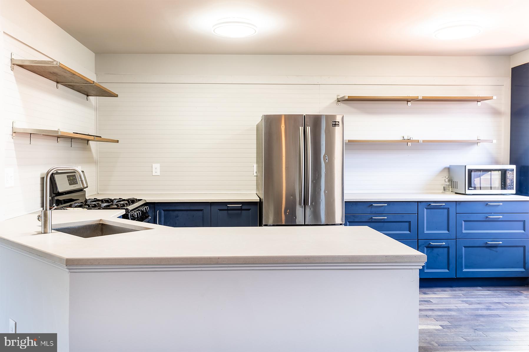 SEVEN OAKS - Residential