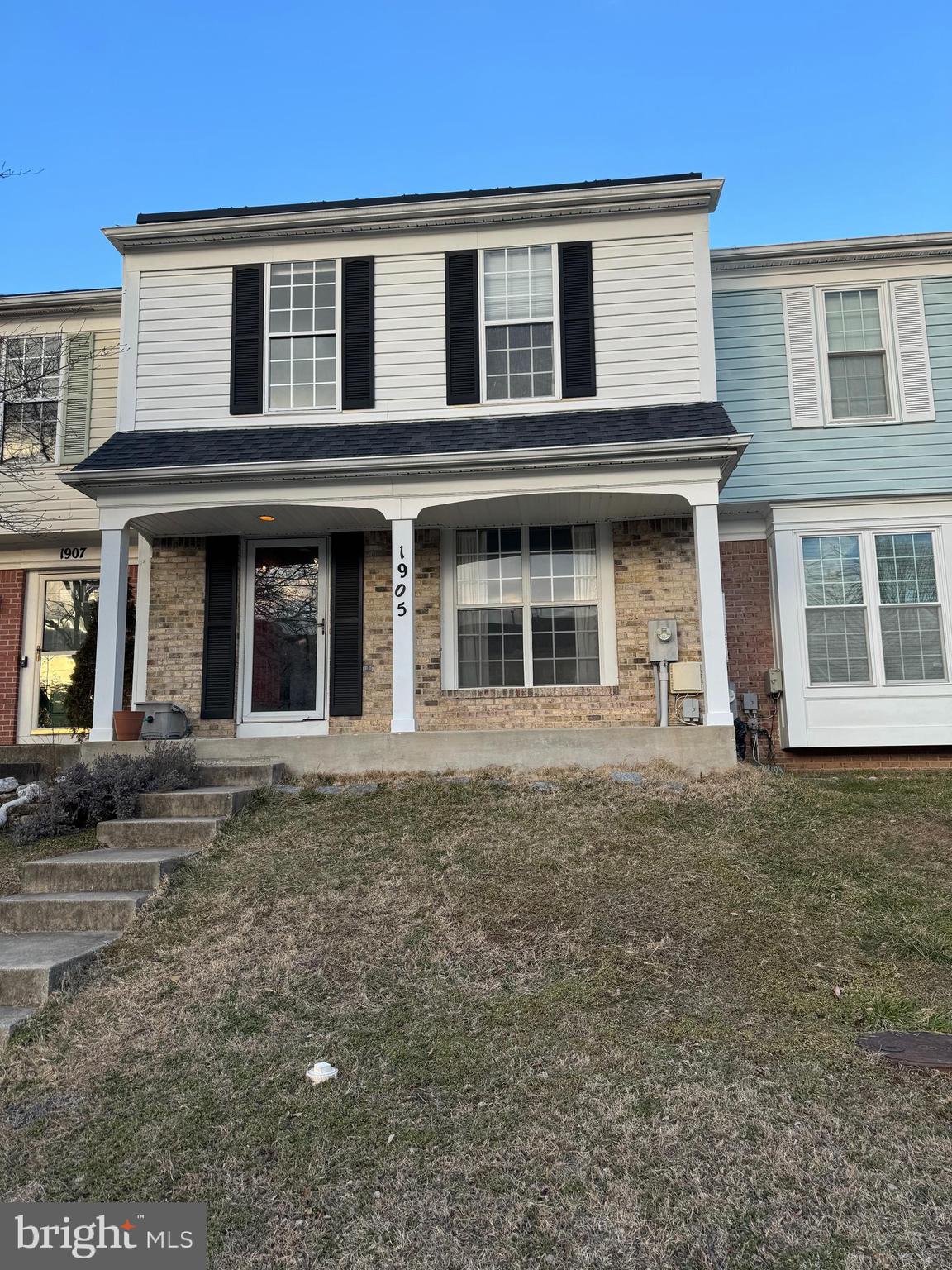 SEVEN OAKS - Residential