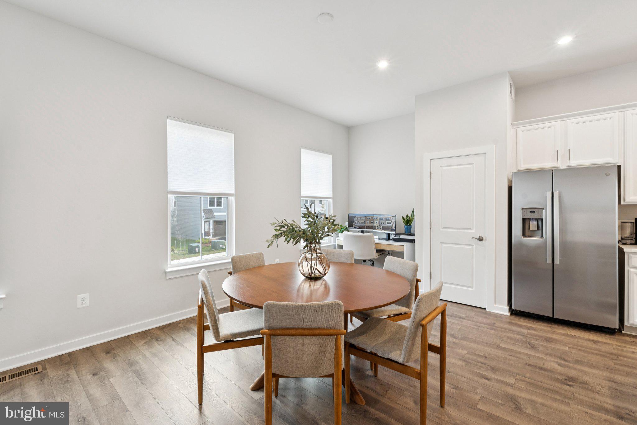 POTOMAC SHORES - Residential Lease