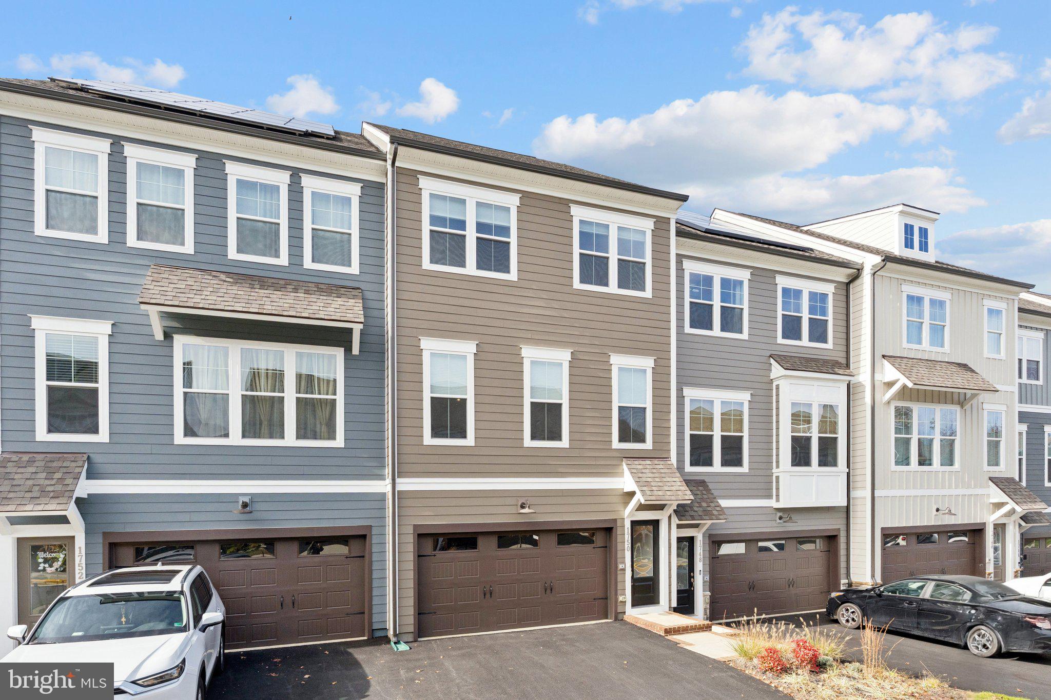 POTOMAC SHORES - Residential Lease