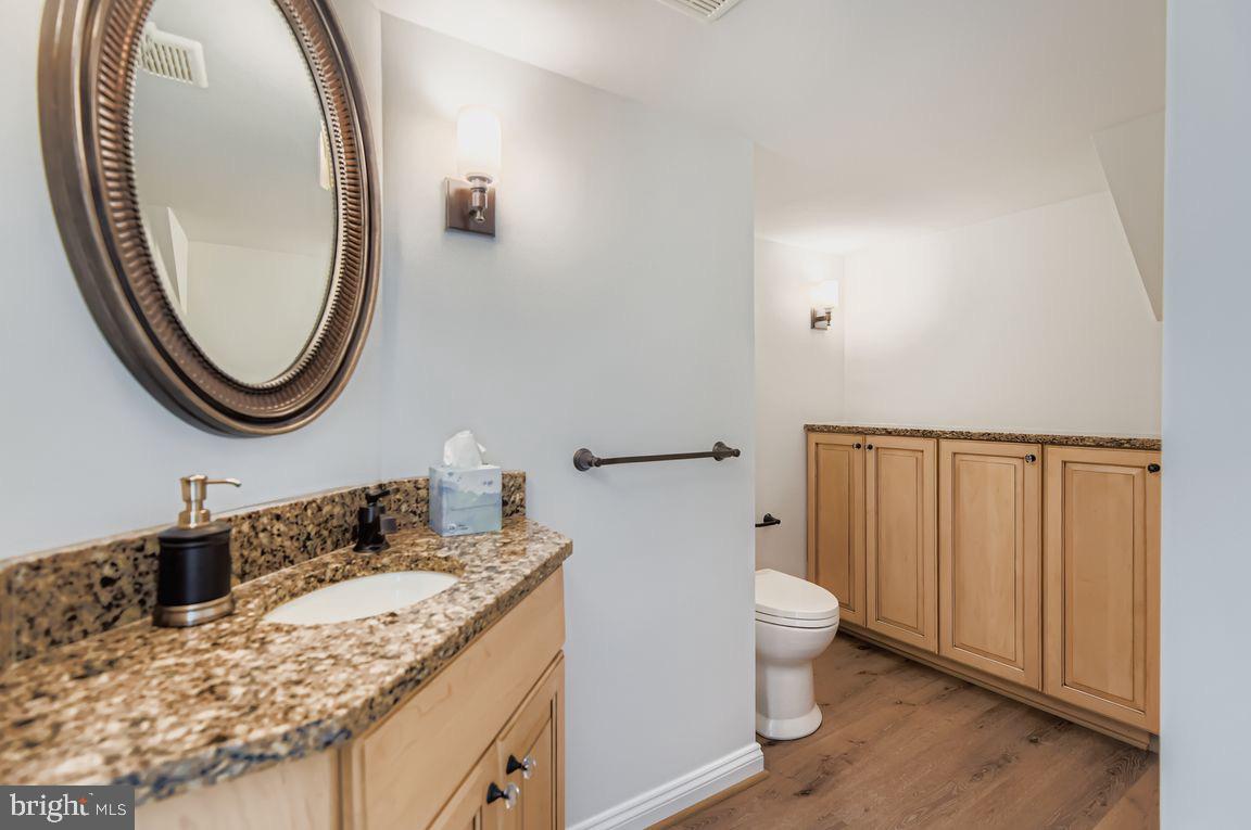 COACHFORD - Residential Lease