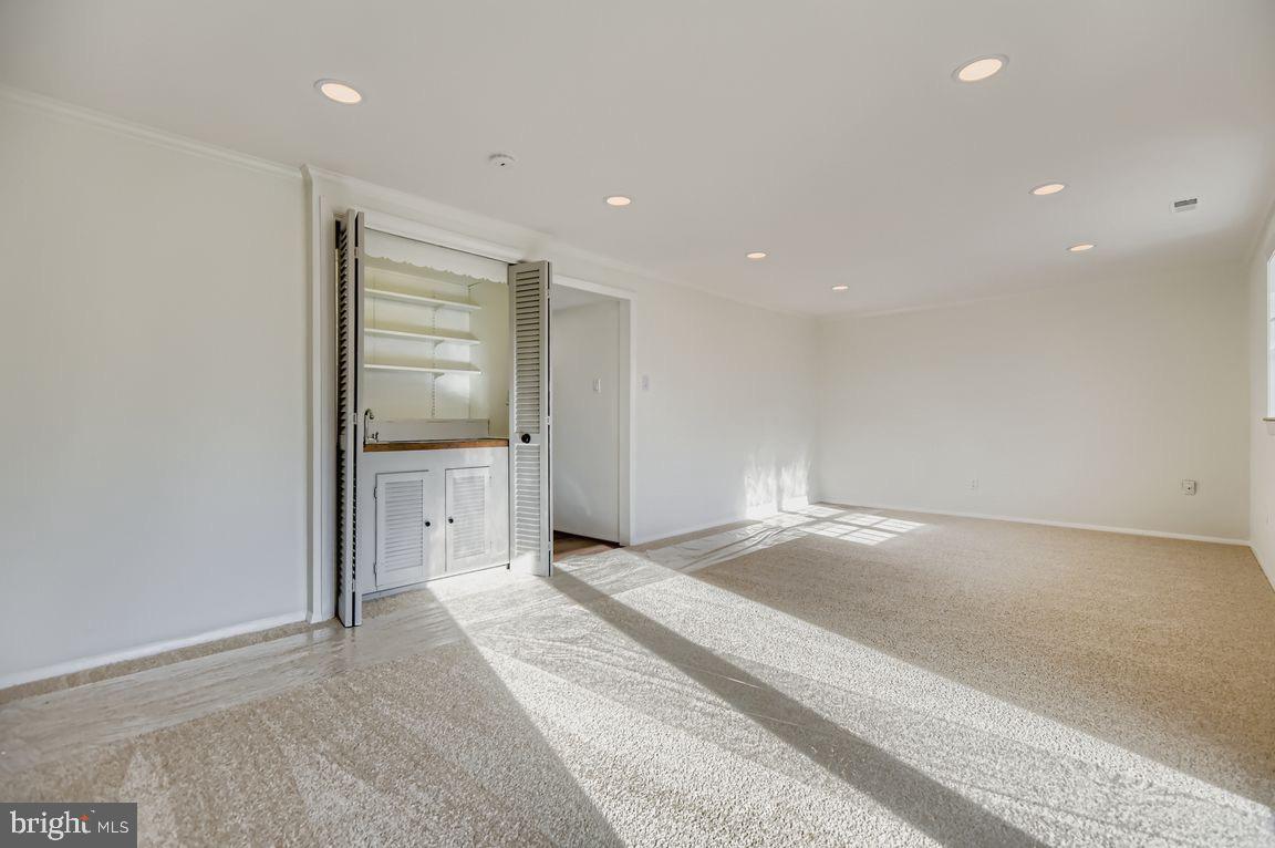 COACHFORD - Residential Lease