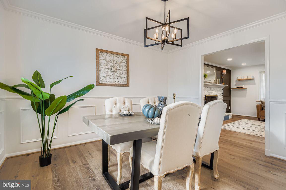 COACHFORD - Residential Lease