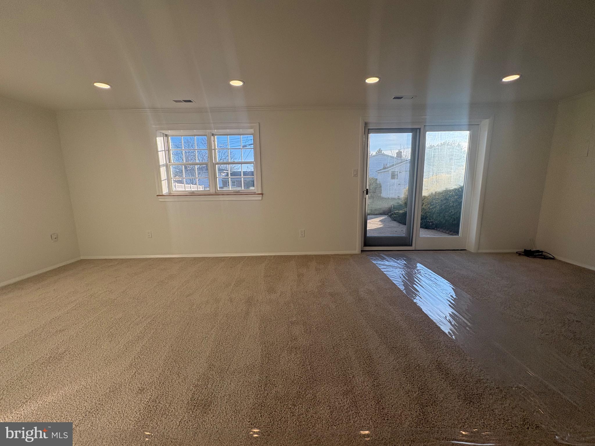 COACHFORD - Residential Lease