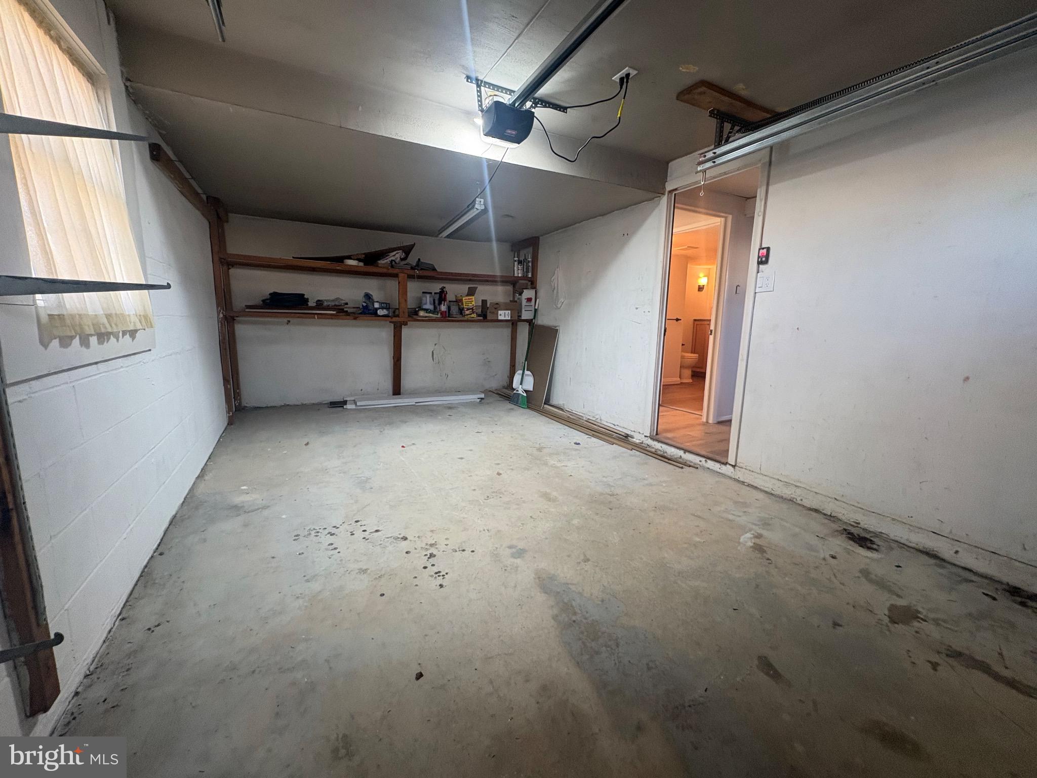 COACHFORD - Residential Lease