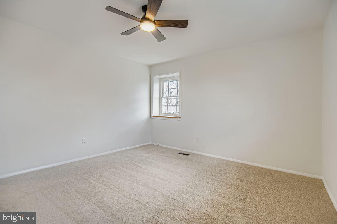 COACHFORD - Residential Lease