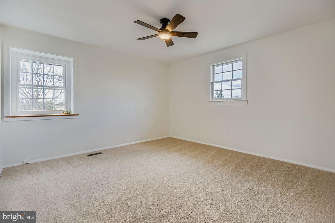 COACHFORD - Residential Lease