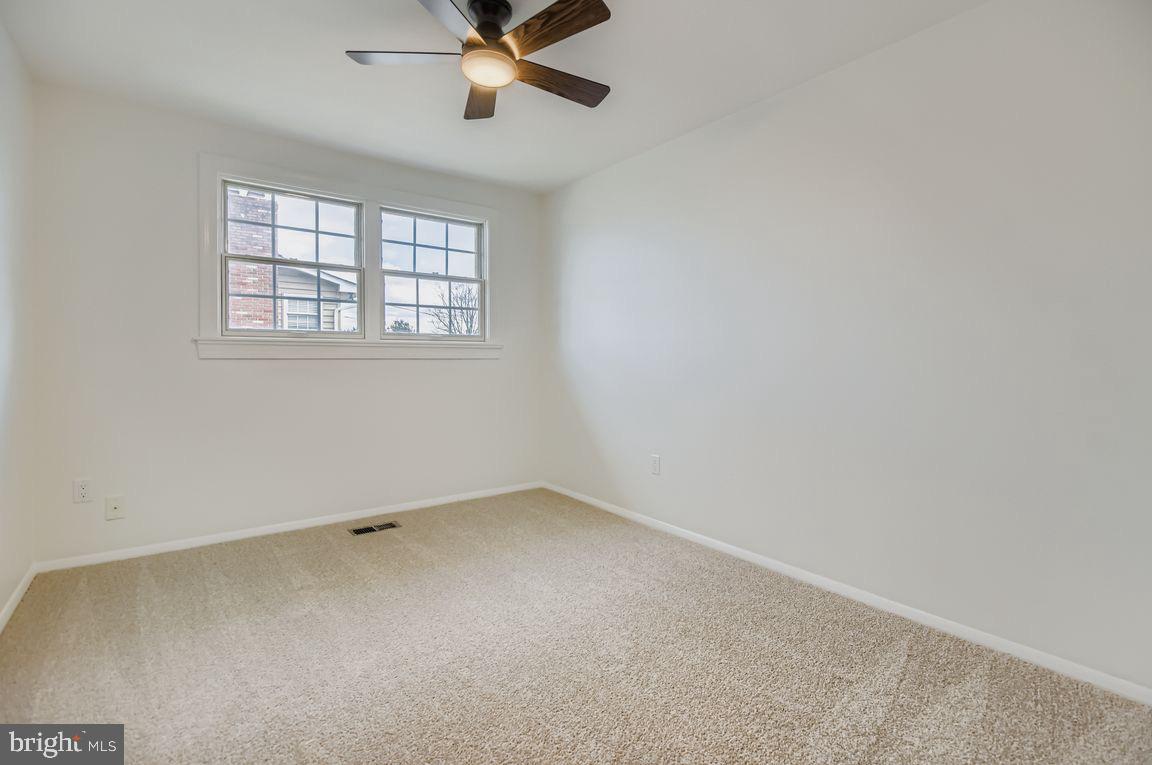 COACHFORD - Residential Lease