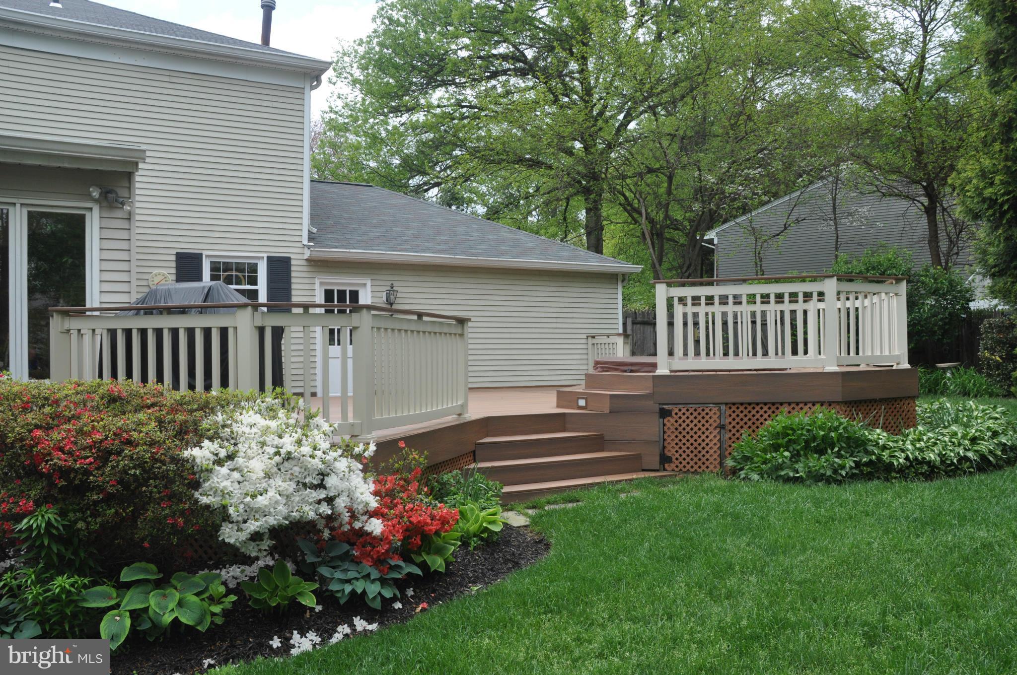 STONEGATE - Residential