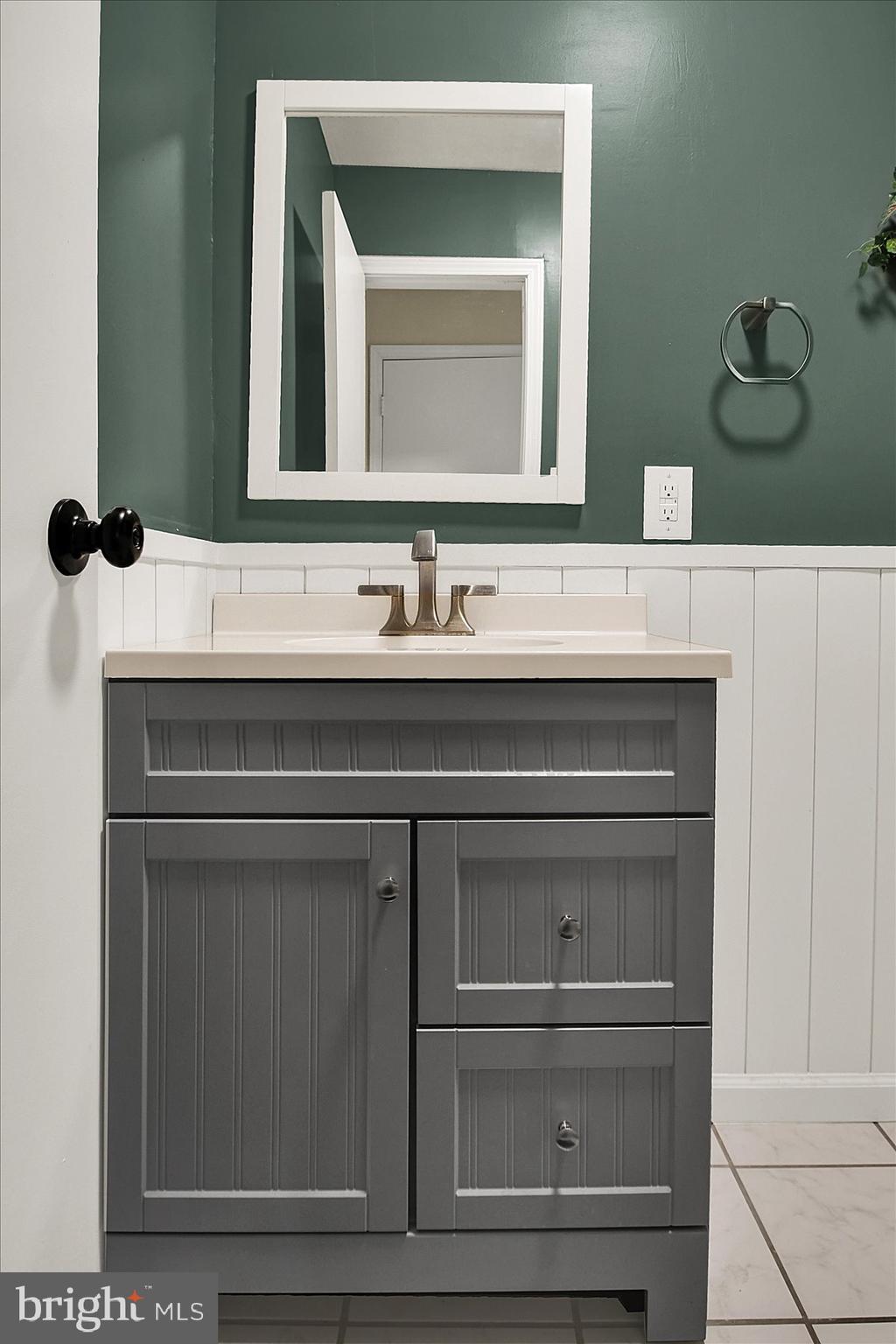 CARRIAGE RUN - Residential Lease