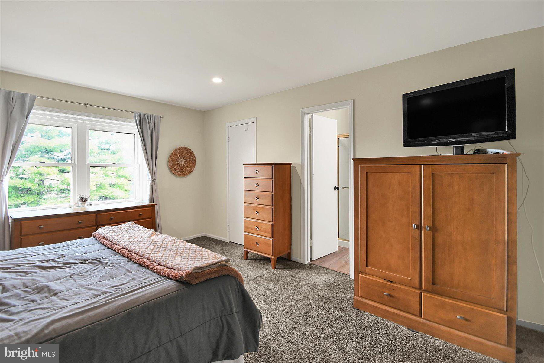 CARRIAGE RUN - Residential Lease