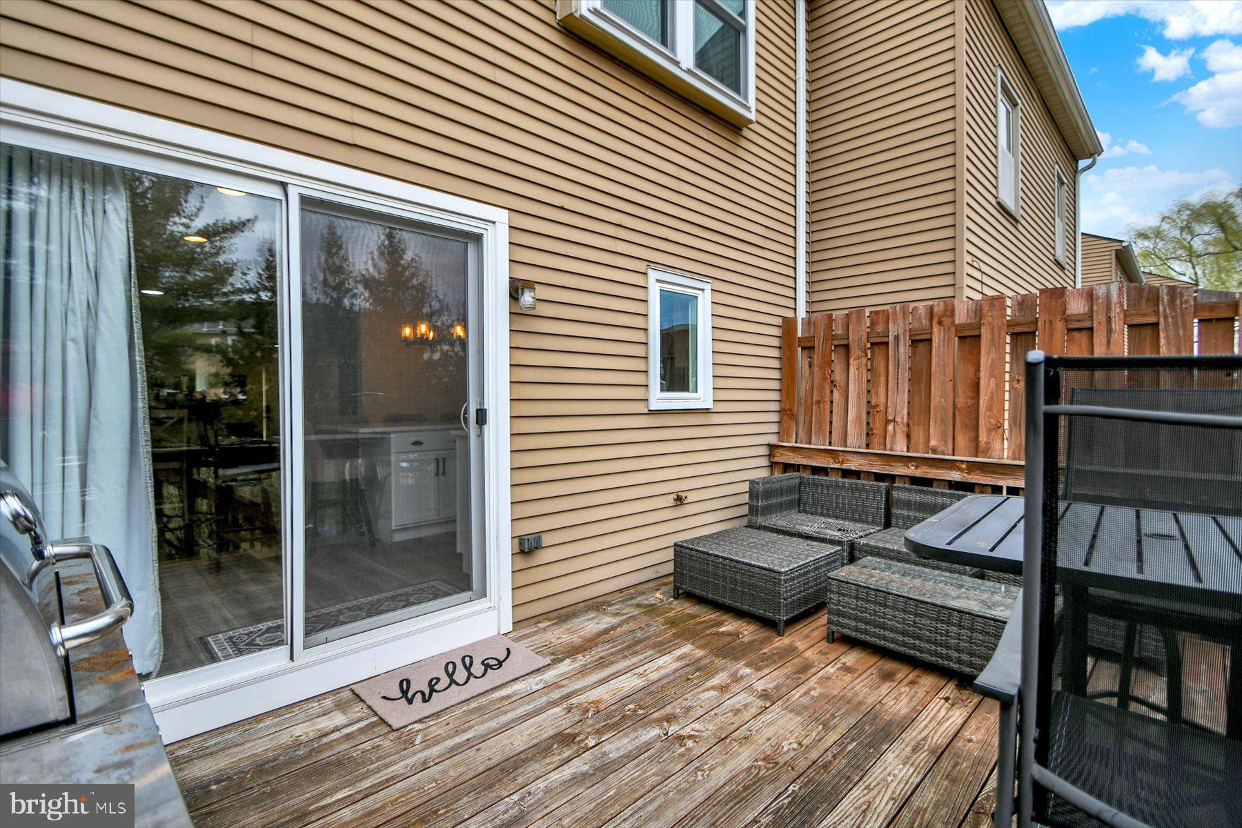 CARRIAGE RUN - Residential Lease