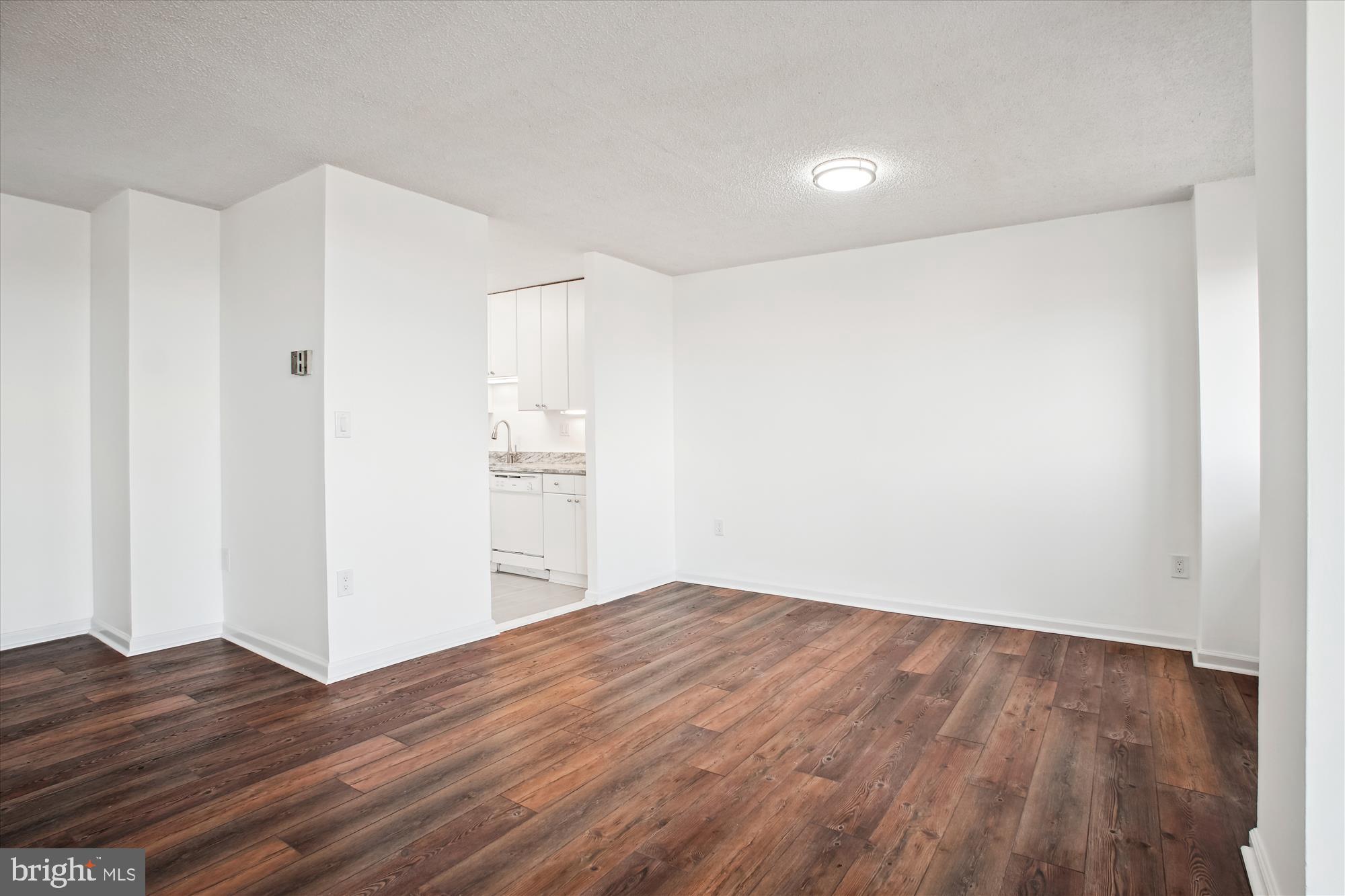 PARC EAST - Residential Lease