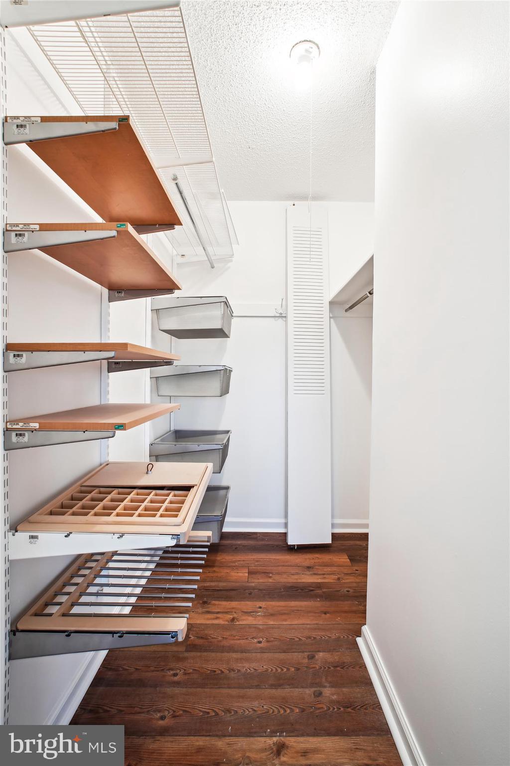 PARC EAST - Residential Lease