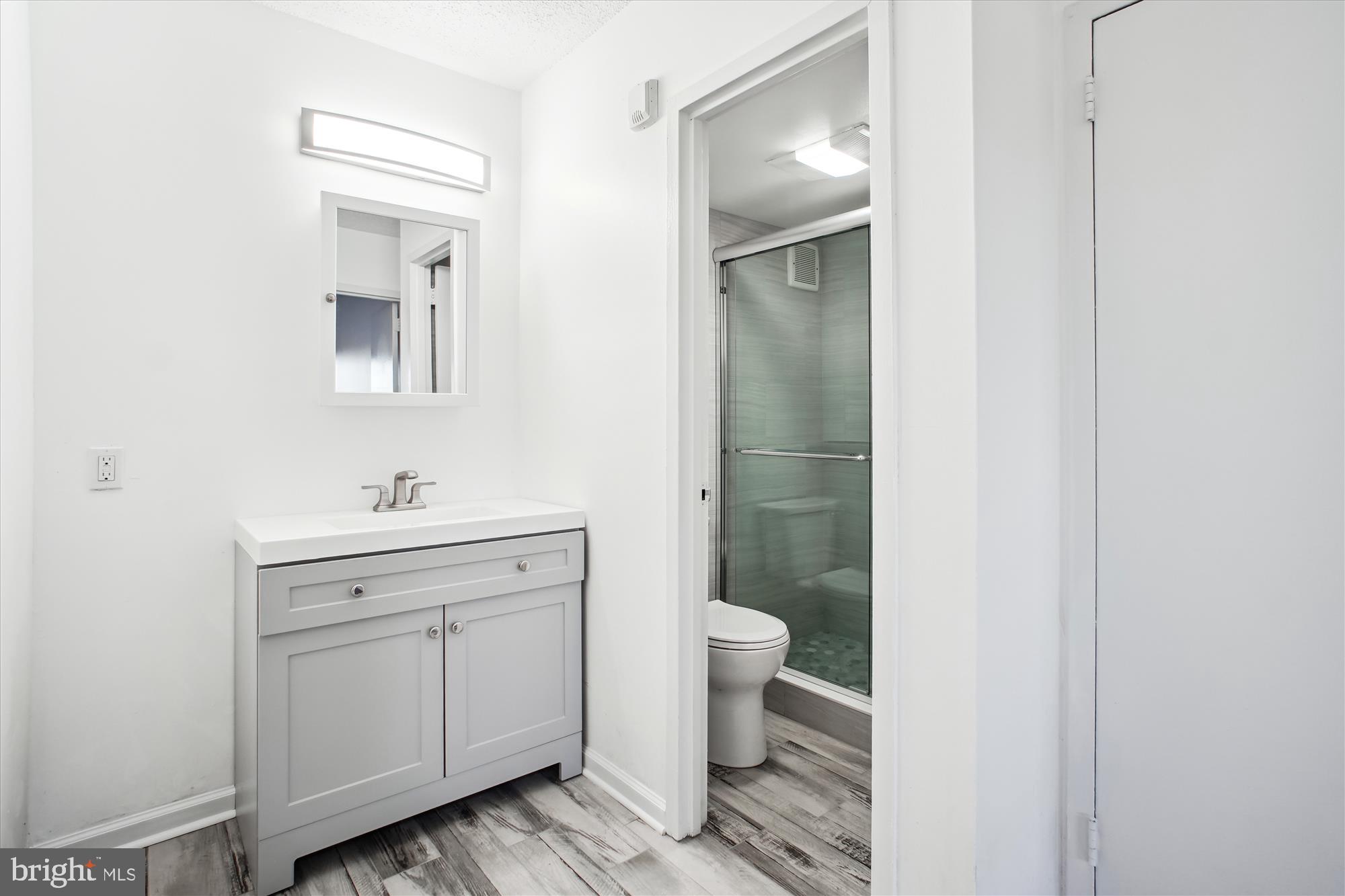 PARC EAST - Residential Lease