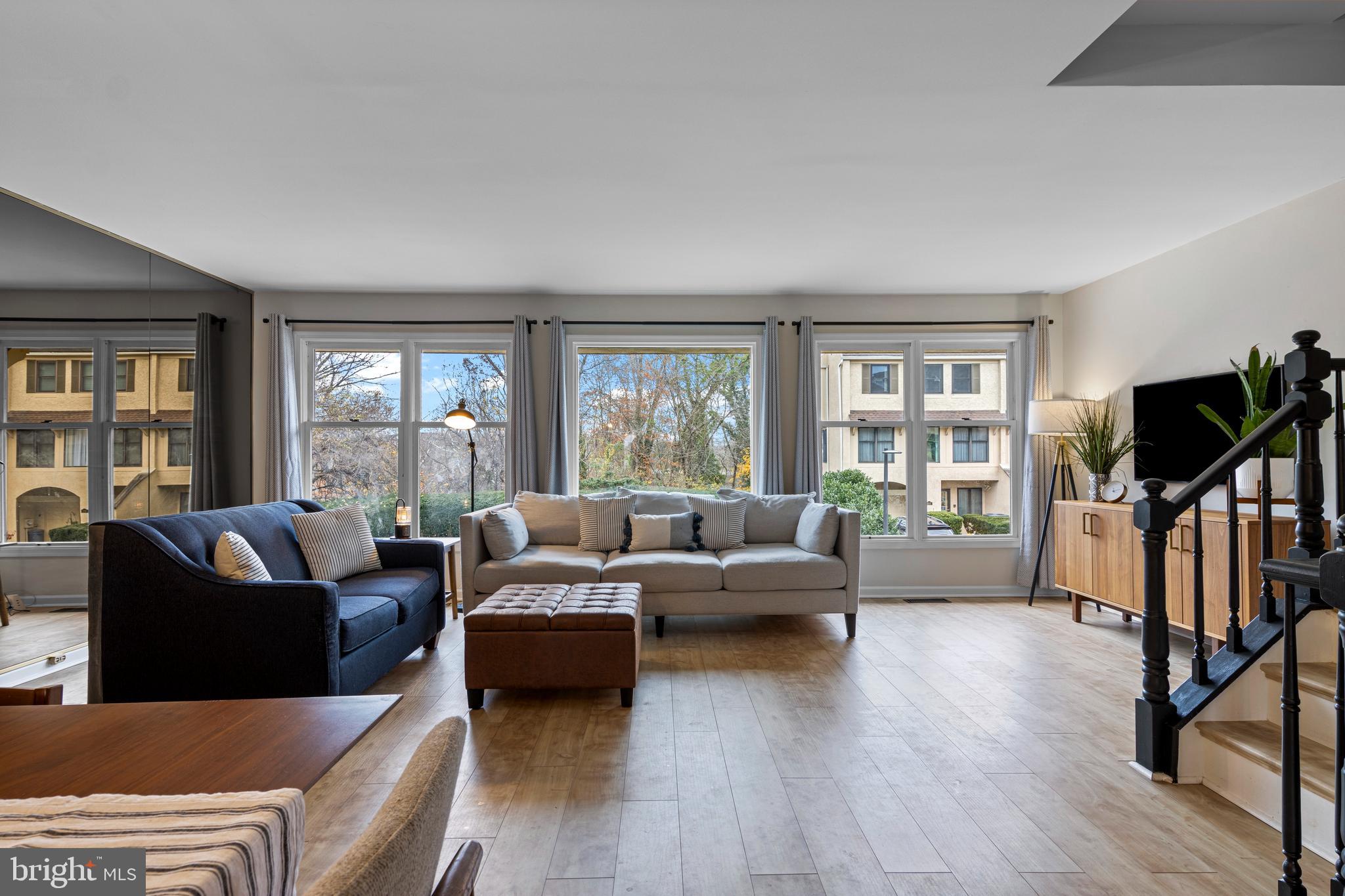 AVONDALE SPRINGS - Residential